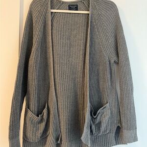 Abercrombie & Fitch Gray Knit Cardigan